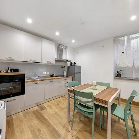 Bro House Apartman